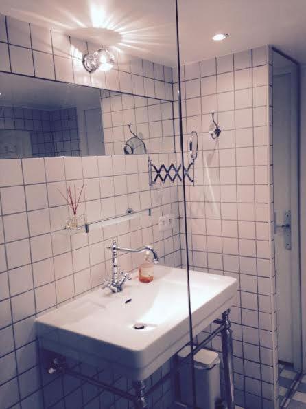Dupleix 75m2 Sur Cour Arboree Paris