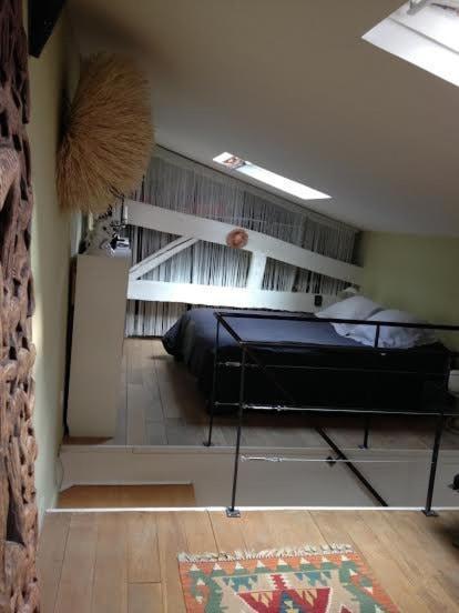 Apartment Dupleix 75m2 Sur Cour Arboree