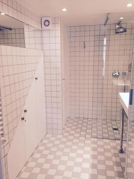 Dupleix 75m2 Sur Cour Arboree * Paris